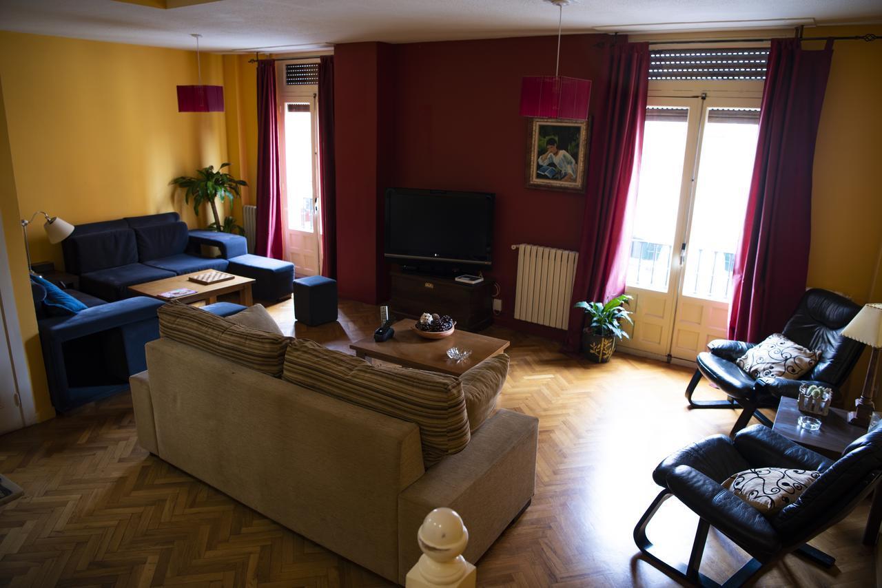 Hostel Rua 35 Леон Екстериор снимка